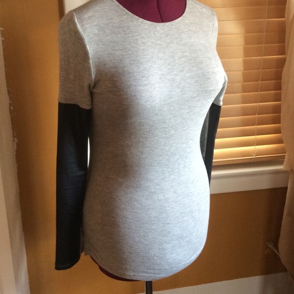 Long sleeve tshirt