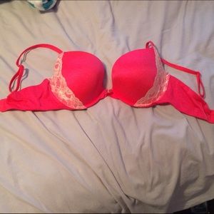 Victoria's Secret very sexy push up bra