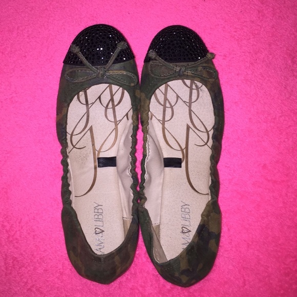 Camo flats with black jewels at toe