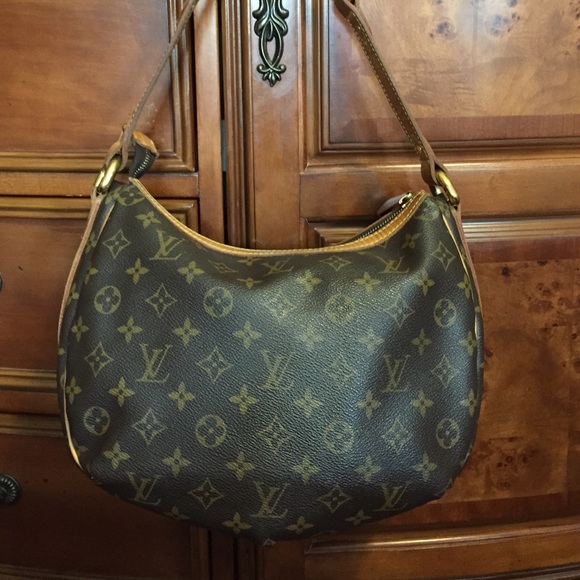 LV Bag - Picture 3 of 4