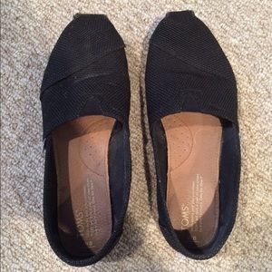 TOMS classic black