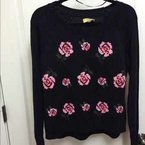 FLASH SALE Princess Vera Wang rose sweater