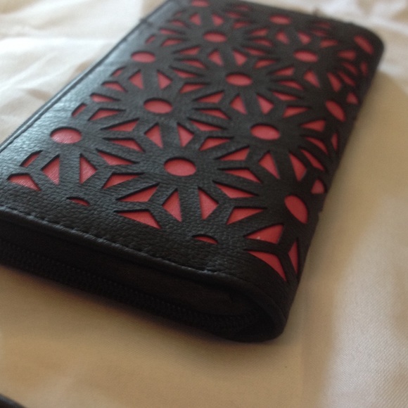 Pink and black wallet.