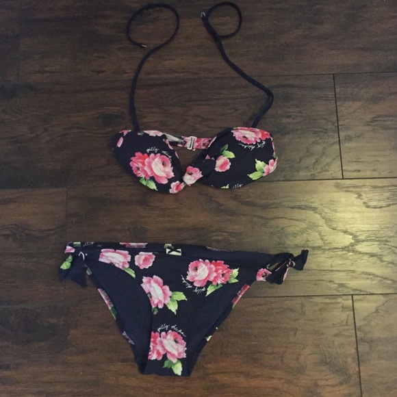 Gilly Hicks floral bikini size Small