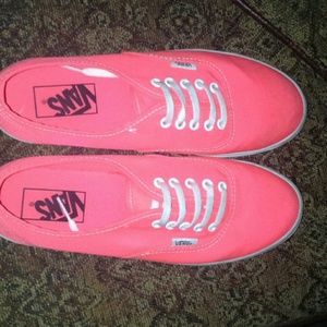 Vans hot pink shoes