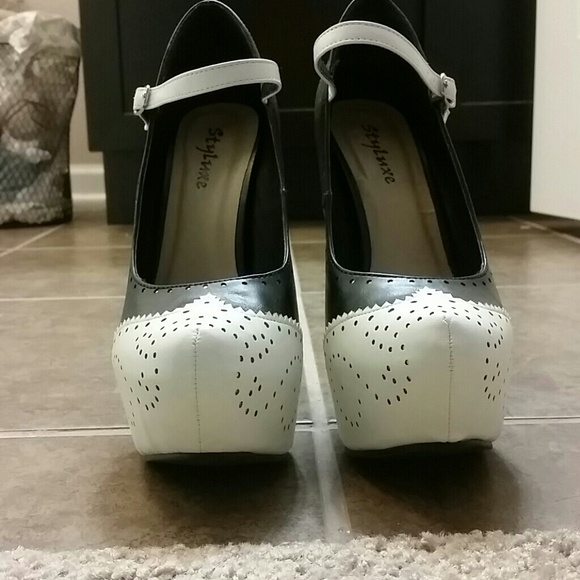 Black and white Stilletos