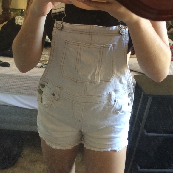 Overall shorts from Puerto Ricoooo