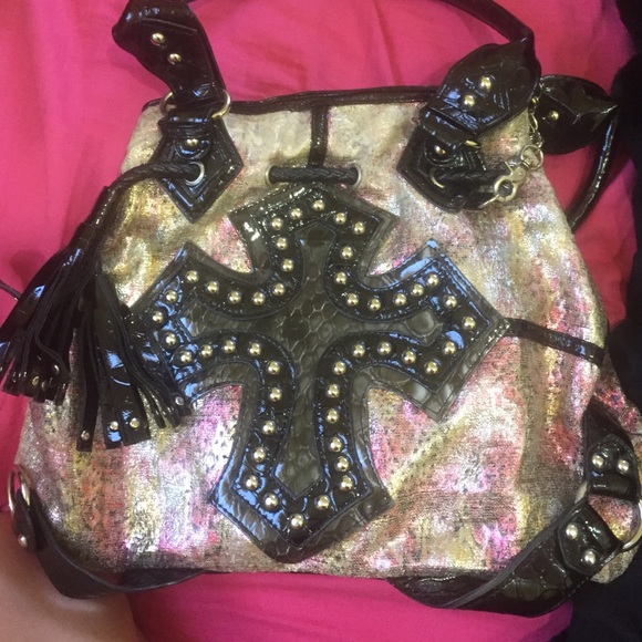 Cross purse from Buckle
