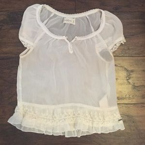 Abercrombie & Fitch beautiful sheer lace blouse