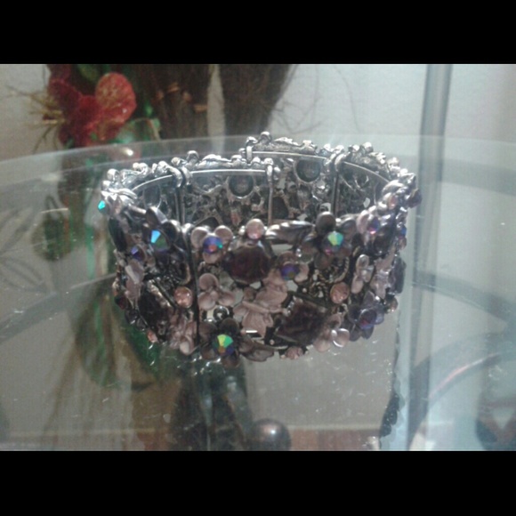 Bangle - Picture 2 of 3