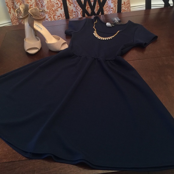 ⚡️️Flash Sale ⚡️Navy Skater Dress - Picture 3 of 4