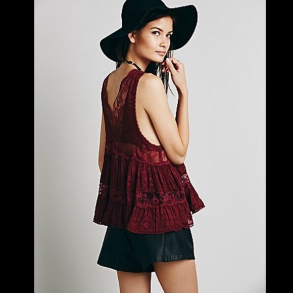 💜bundled Free People v neck lace cami in burgundy - Picture 3 of 4