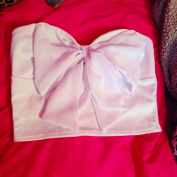 White bow crop top