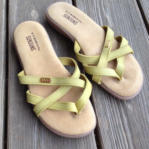 Bass sandals