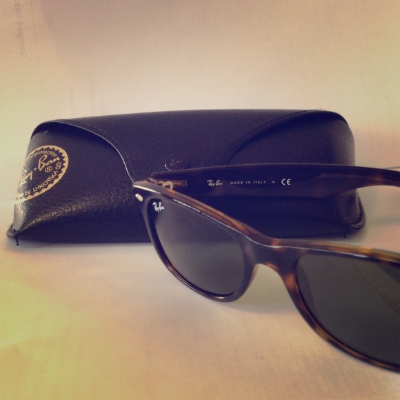 Ray-Ban Accessories - Ray ban sunglasses