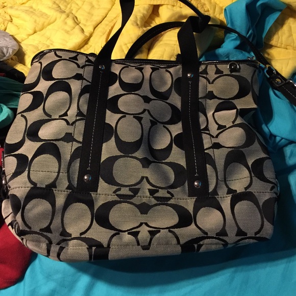 Coach Crossbody LARGE