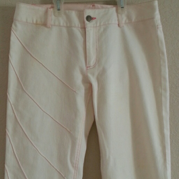 alice + olivia white denim jeans