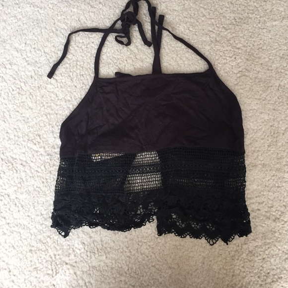❌❌SOLD❌❌Black halter top