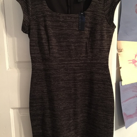 Cute dress brand new size med.