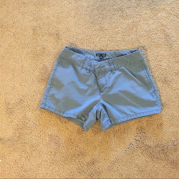 Gap shorts size 2 - Picture 1 of 3