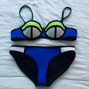 Triangl swimwear "Poppy- Blue Crush" bikini