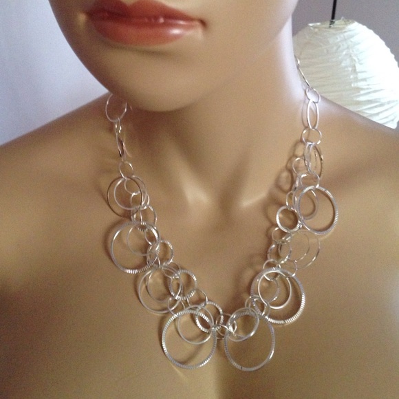 Multilayered adjustable silver circle necklace