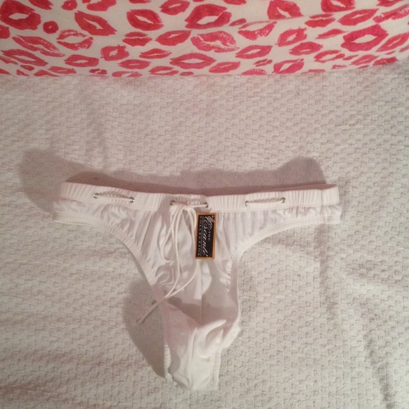 Man Thong - Picture 1 of 1