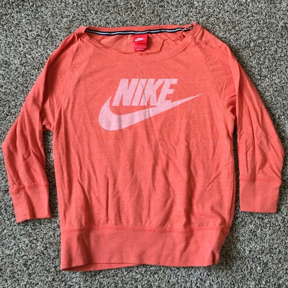 NIKE 3/4 SLEEVE ORANGE TOP SIZE M