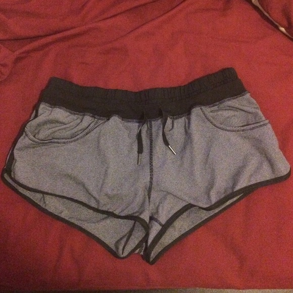 Lululemon strength and tone shorts!