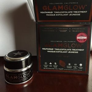 NEW GLAM GLOW MASK