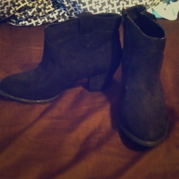 NEVER WORN. Black booties