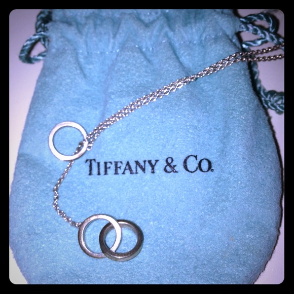 Tiffani's Lariat Sterling Silver Necklace