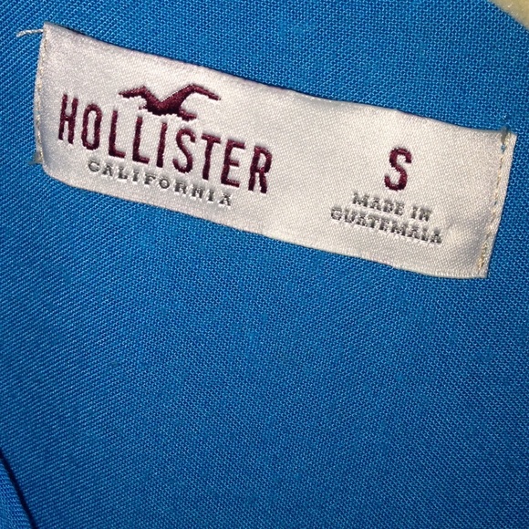 BLUE HOLLISTER BUTTON UP - Picture 2 of 3