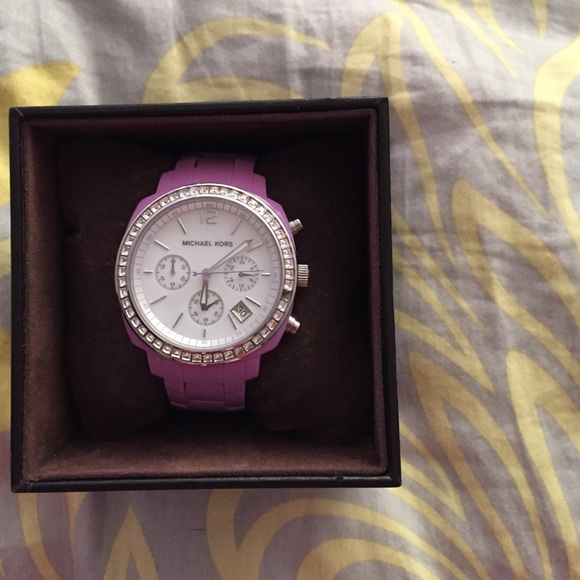 MK watch