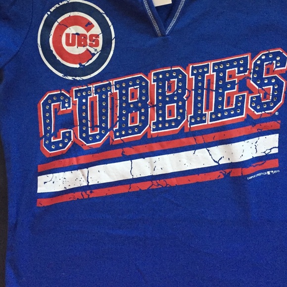 Size Small Chicago Cubs Graphic Tee