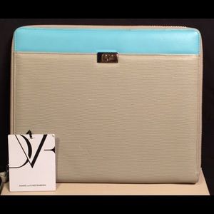DVF Apple iPad Tablet Leather Zip Case/Cover