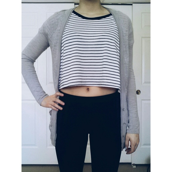 Light weight grey AE cardigan