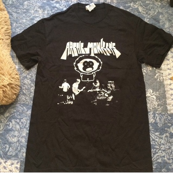 Arctic monkeys t shirt for Alexia
