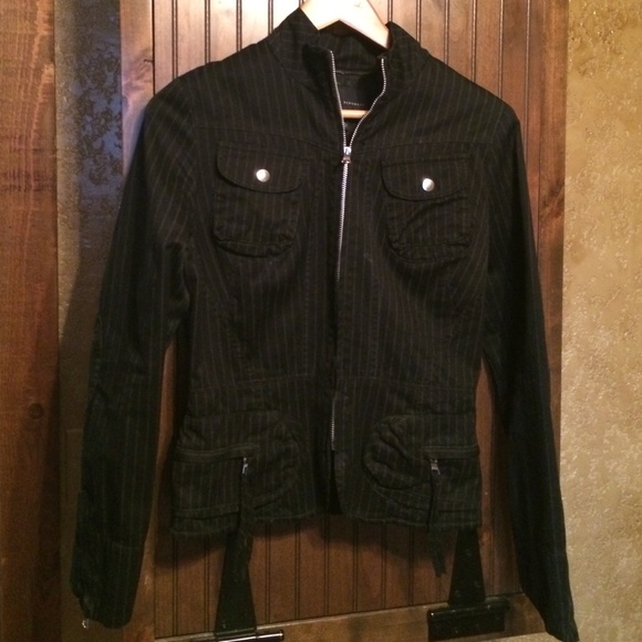 Black pinstripes zip up blazer/jacket