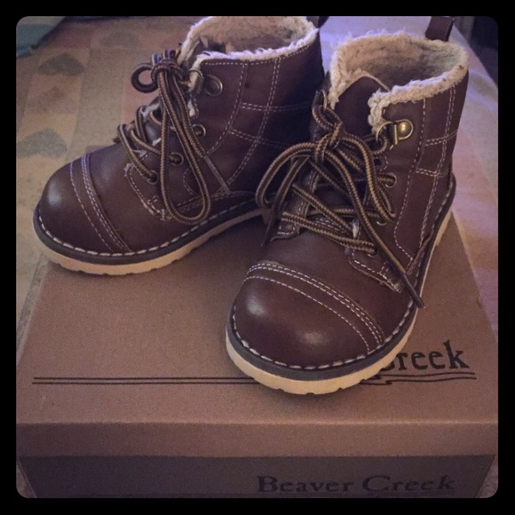 🔴BUNDLED🔴  @lsumom87- Toddler Boys- Brown Boots - Picture 1 of 4