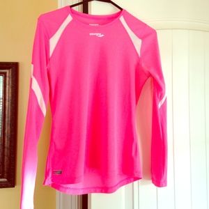 Long sleeve workout shirt