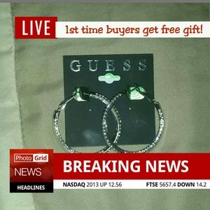 Free gift for 1st time buyers @tiffbutton closet