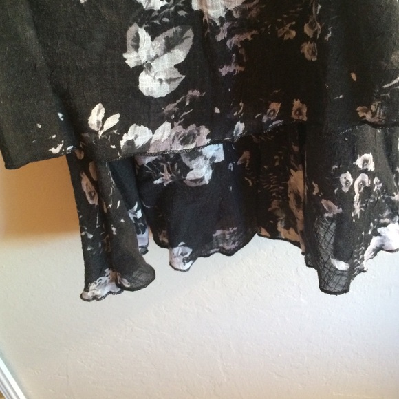 Flowy tank - Picture 2 of 4