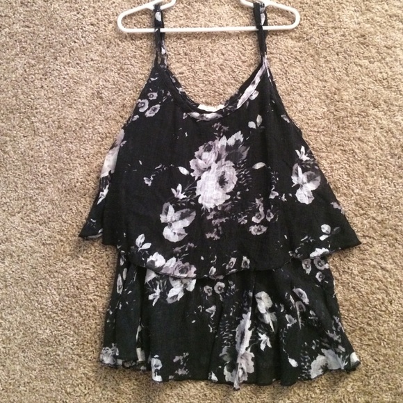 Flowy tank - Picture 3 of 4