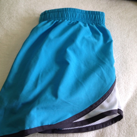 Blue under amour workout shorts