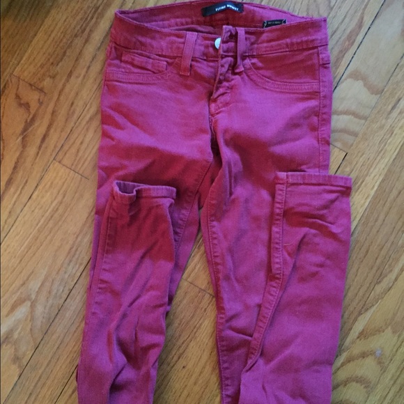 Skinny jeans