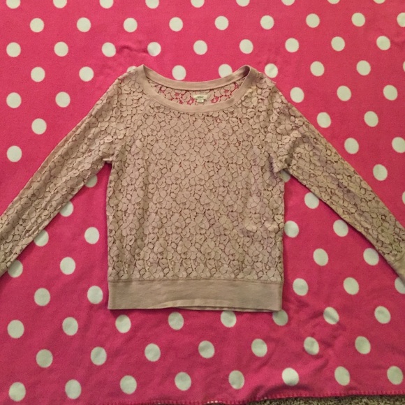 Blush color long sleeve lace shirt