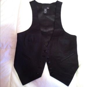 ❌❌SOLD❌❌Vest