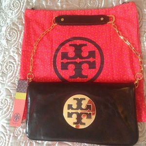 Tory Burch Reva Clutch NWT