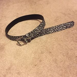 Sparkly cheetah print belt